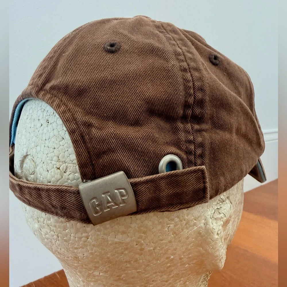 GAP Kids Boys Baseball Cap GAP Logo Appliqué Hat Brown Blue Cream Patch Size S/M